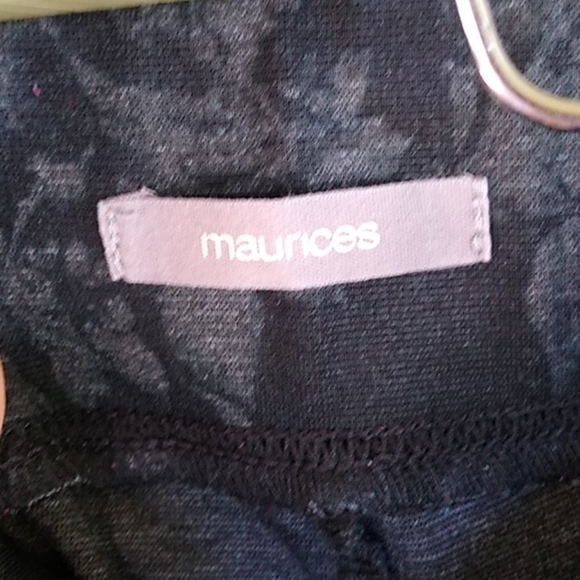 Maurice's 20W Reg, Black Floral Legging Pants - Picture 7 of 8